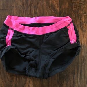 lululemon short